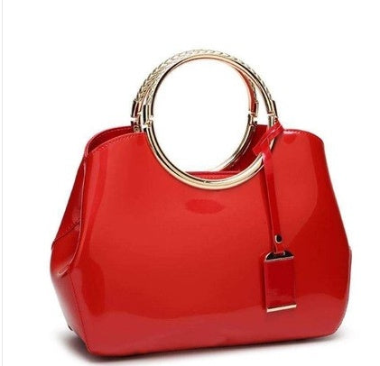 Women's Lightweight Crossbody Bag for Travel & Everyday Use Secondary image