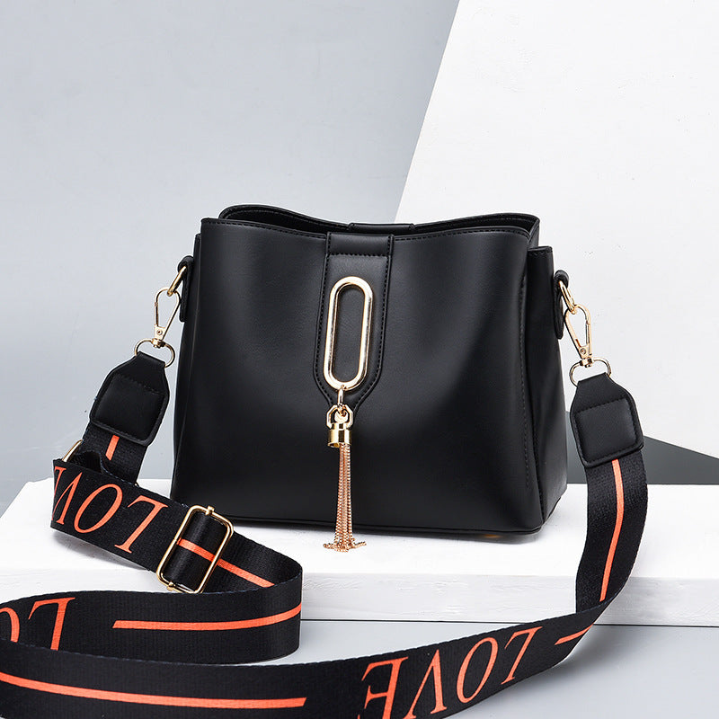 Women's Vegan Leather Crossbody Bag – Motorcycle Style Shoulder Purse Secondary image
